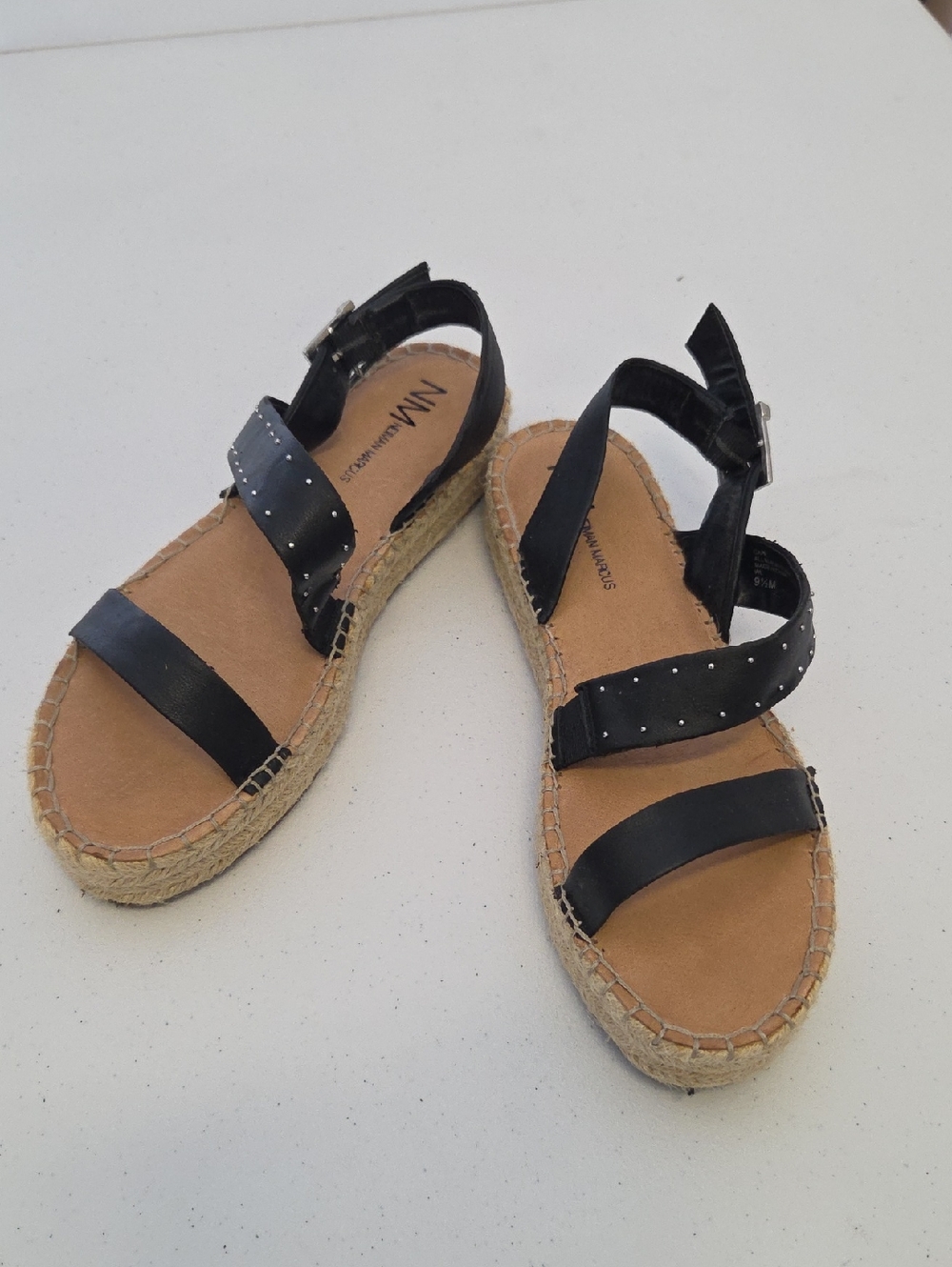 Neiman Marcus Women Espadrille Platform Comfort Casual Sandals in Black Size 9.5